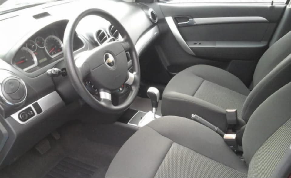 Chevrolet Aveo Aut foto 5